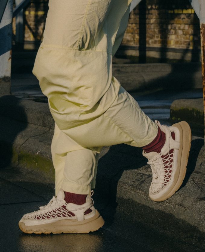 Men's UNEEK WK Sneaker  |  Khaki/Black