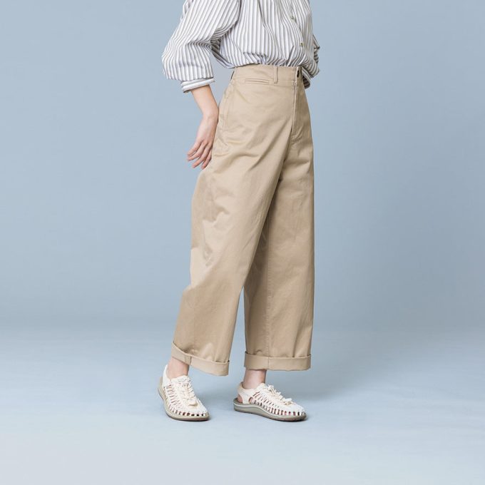 Women's UNEEK Sneaker  |  White Cap/Cornstalk