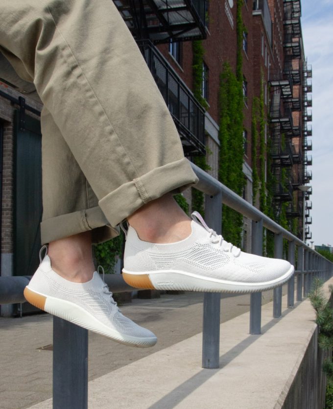 Women's KNX Knit Sneaker  |  Star White/Moonlite Mauve