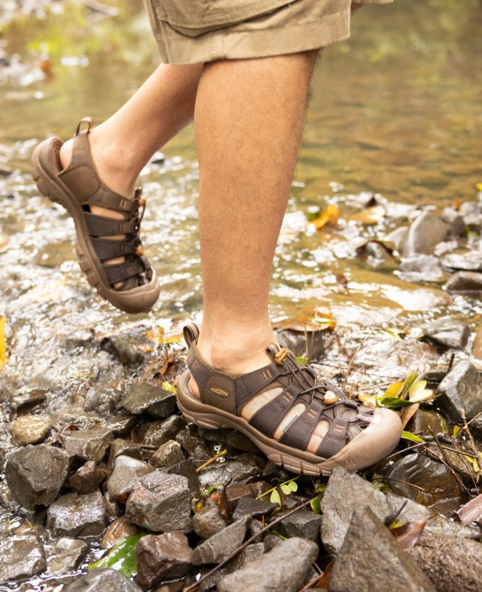 Men's Newport H2 Sandal  |  Triple Black