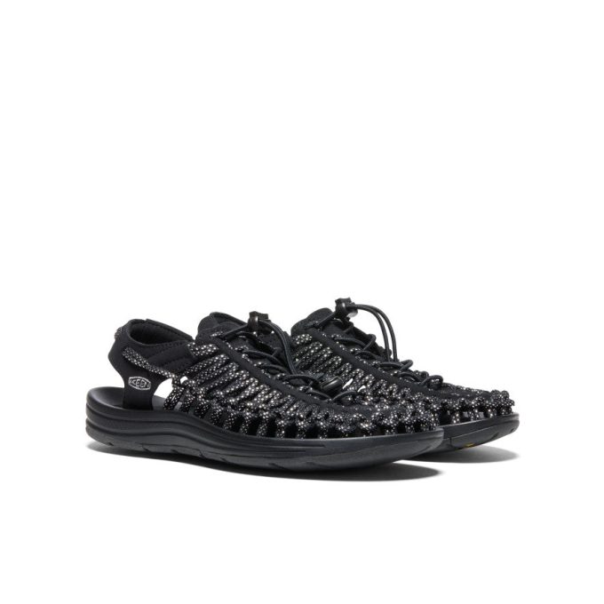 Women's UNEEK Sneaker  |  Black/Silver